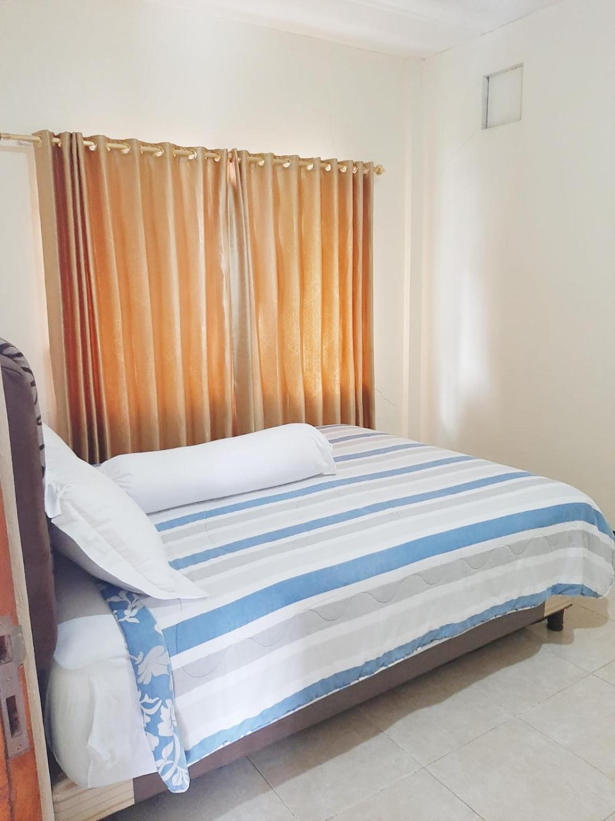 Villa Tasya Labuan Bajo Kültér fotó